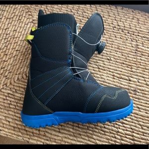 Button Kid’s Snowboard Boots